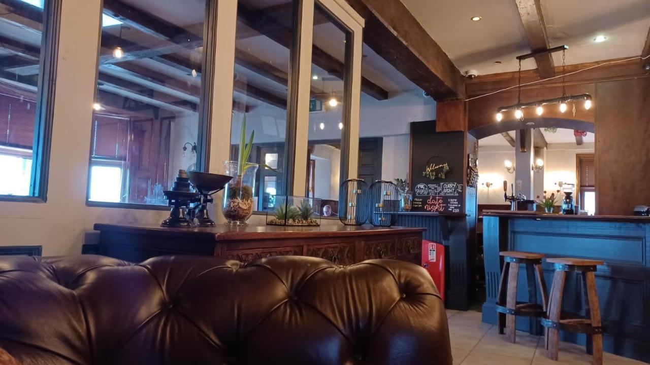 The Renishaw Rooms ภายนอก รูปภาพ